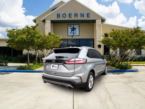 Used 2020 Ford Edge SEL w/ Convenience Package image 5