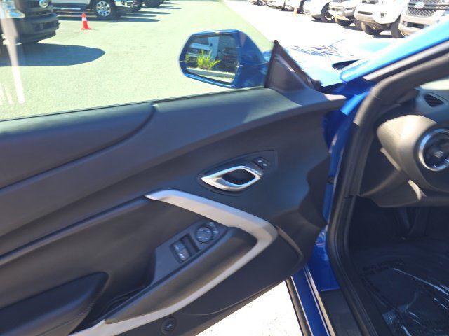 Used 2019 Chevrolet Camaro LT RWD image 10