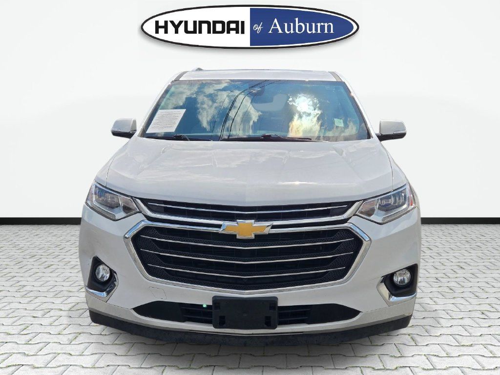 Used 2019 Chevrolet Traverse Premier w/ Driver Confidence II Package FWD image 12