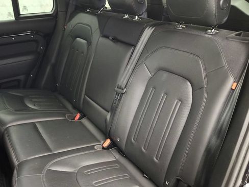 Used 2020 Land Rover Defender 110 X AWD/4WD image 33