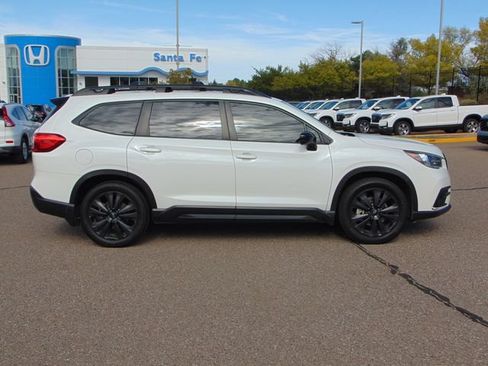Used 2022 Subaru Ascent Onyx Edition AWD/4WD image 3