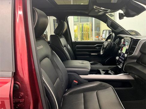 Used 2021 RAM 1500 Laramie w/ Sport Appearance Package image 11