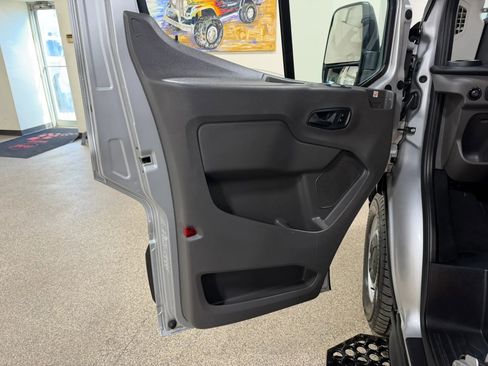 Used 2020 Ford Transit 250 Medium Roof image 15