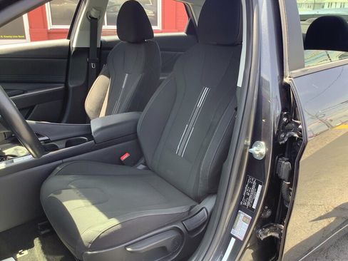 Used 2021 Hyundai Elantra SEL w/ Convenience Package FWD image 10