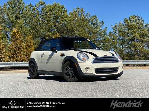Used 2014 MINI Cooper Convertible image 1