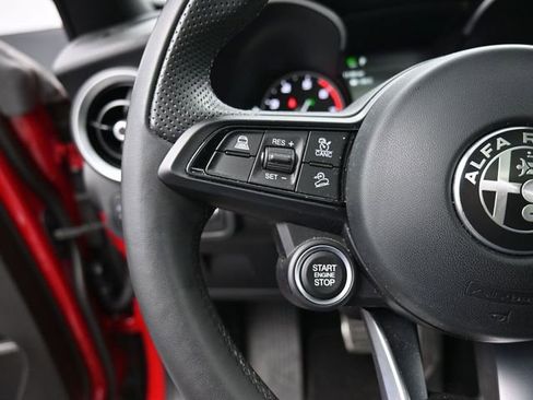 Used 2023 Alfa Romeo Stelvio Ti image 20