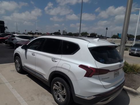 Used 2021 Hyundai Santa Fe SEL w/ Convenience Package FWD image 11