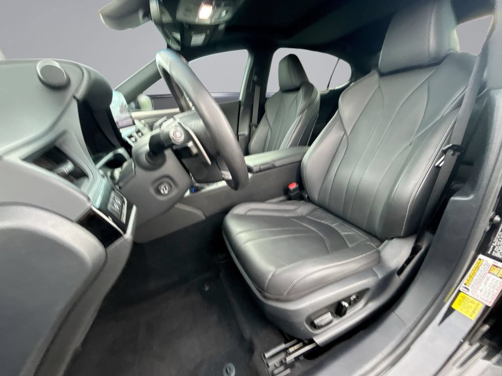 Used 2024 Lexus ES 300h F Sport w/ Accessory Package (Z2) FWD image 36