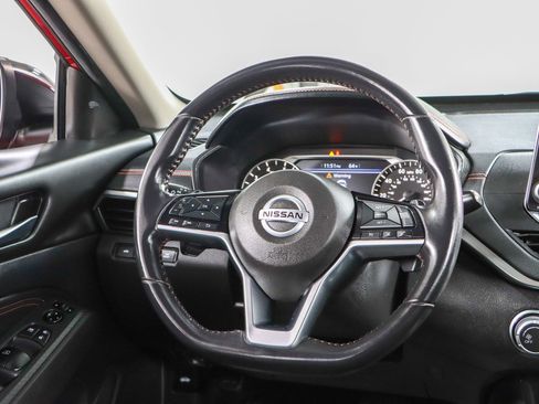 Used 2020 Nissan Altima 2.5 SR image 9