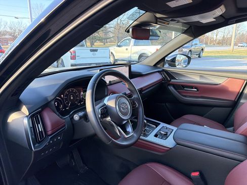 Certified 2025 MAZDA CX-70 Plug-In Hybrid w/ Premium Plus image 13