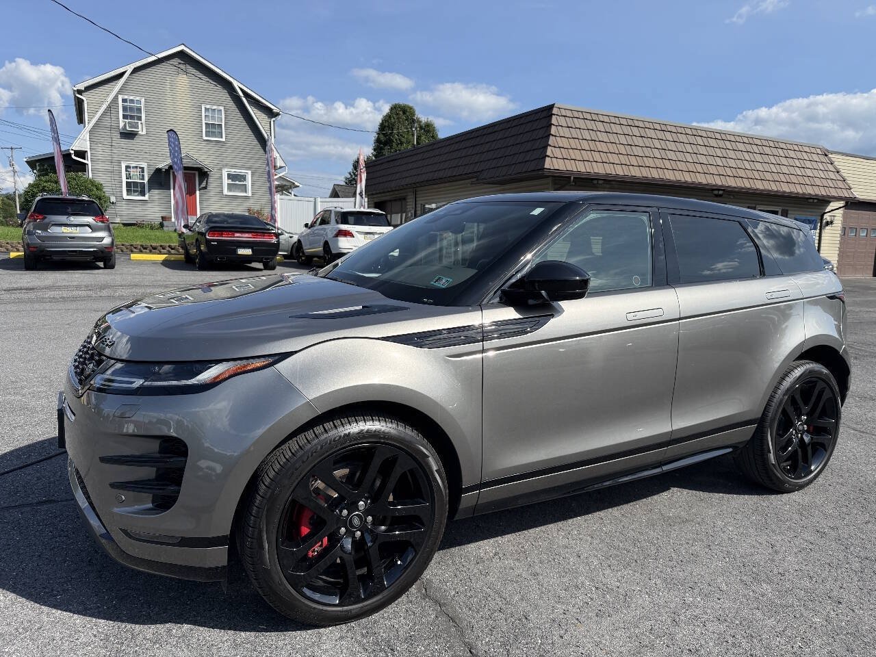 Used 2023 Land Rover Range Rover Evoque R-Dynamic SE AWD/4WD image 1