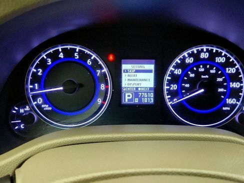 Used 2012 INFINITI G37 x Sedan w/ Premium Pkg image 15