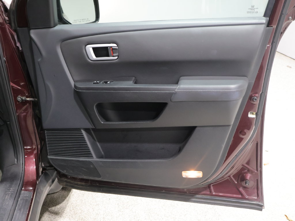Used 2015 Honda Pilot EX-L image 25