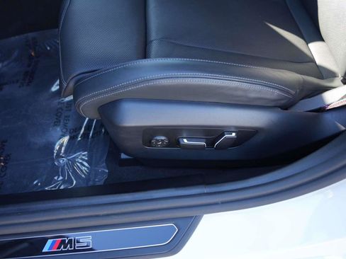 Used 2026 BMW M5 image 13