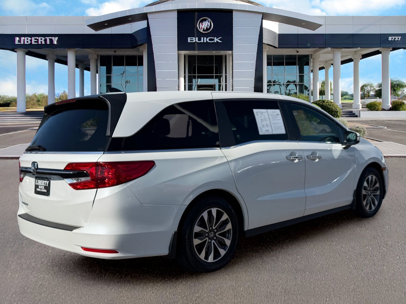 Used 2021 Honda Odyssey EX-L image 3