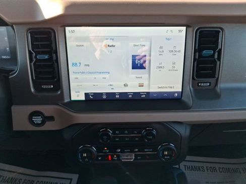 Used 2024 Ford Bronco Wildtrak image 19