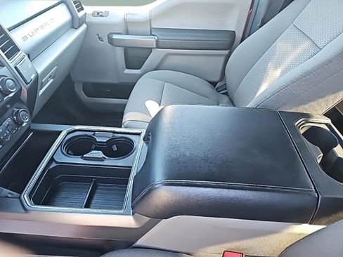 Used 2021 Ford F250 XLT w/ XLT Premium Package image 25