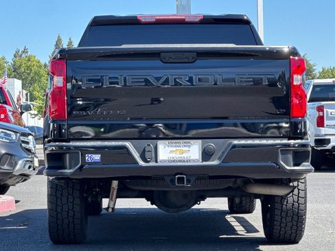 Used 2023 Chevrolet Silverado 1500 LT Trail Boss w/ LPO, Dark Essentials Package AWD/4WD image 6