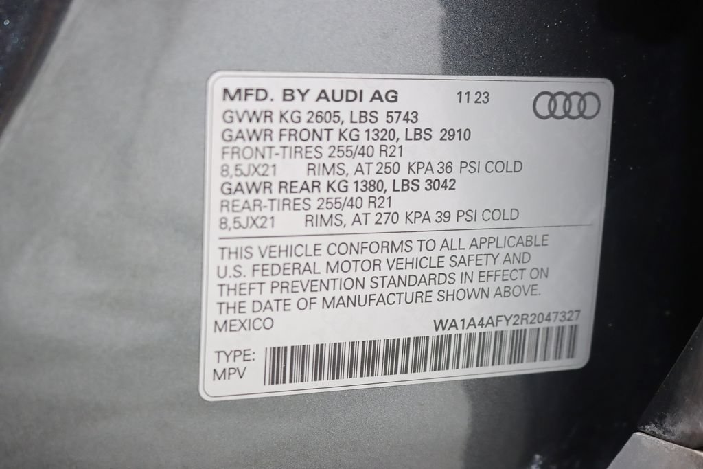 Used 2024 Audi SQ5 Premium w/ 21" Wheel Package AWD/4WD image 37
