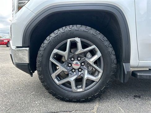 Used 2022 GMC Sierra 1500 SLT w/ SLT Premium Plus Package image 10