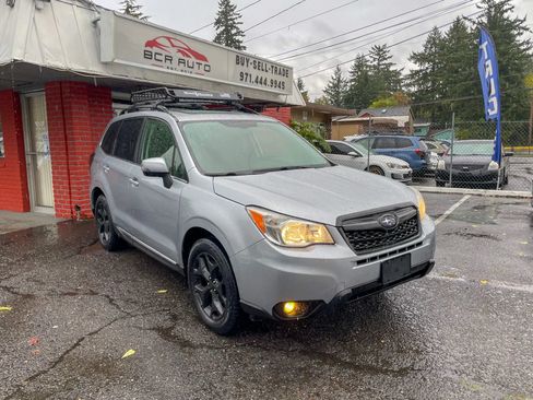 Used 2015 Subaru Forester 2.5i Touring AWD/4WD image 4