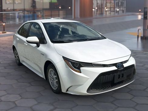 Used 2020 Toyota Corolla LE FWD image 23