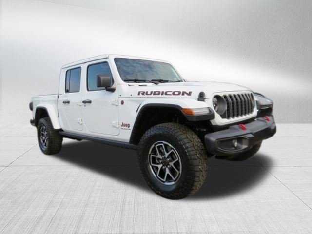 New 2026 Jeep Gladiator Rubicon w/ Steel Power Dome Hood Package AWD/4WD image 2
