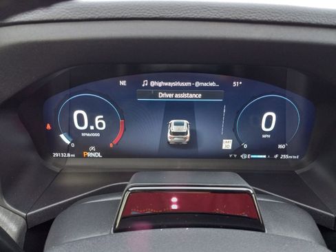 Used 2025 Ford Explorer Platinum w/ Ultimate Package image 17