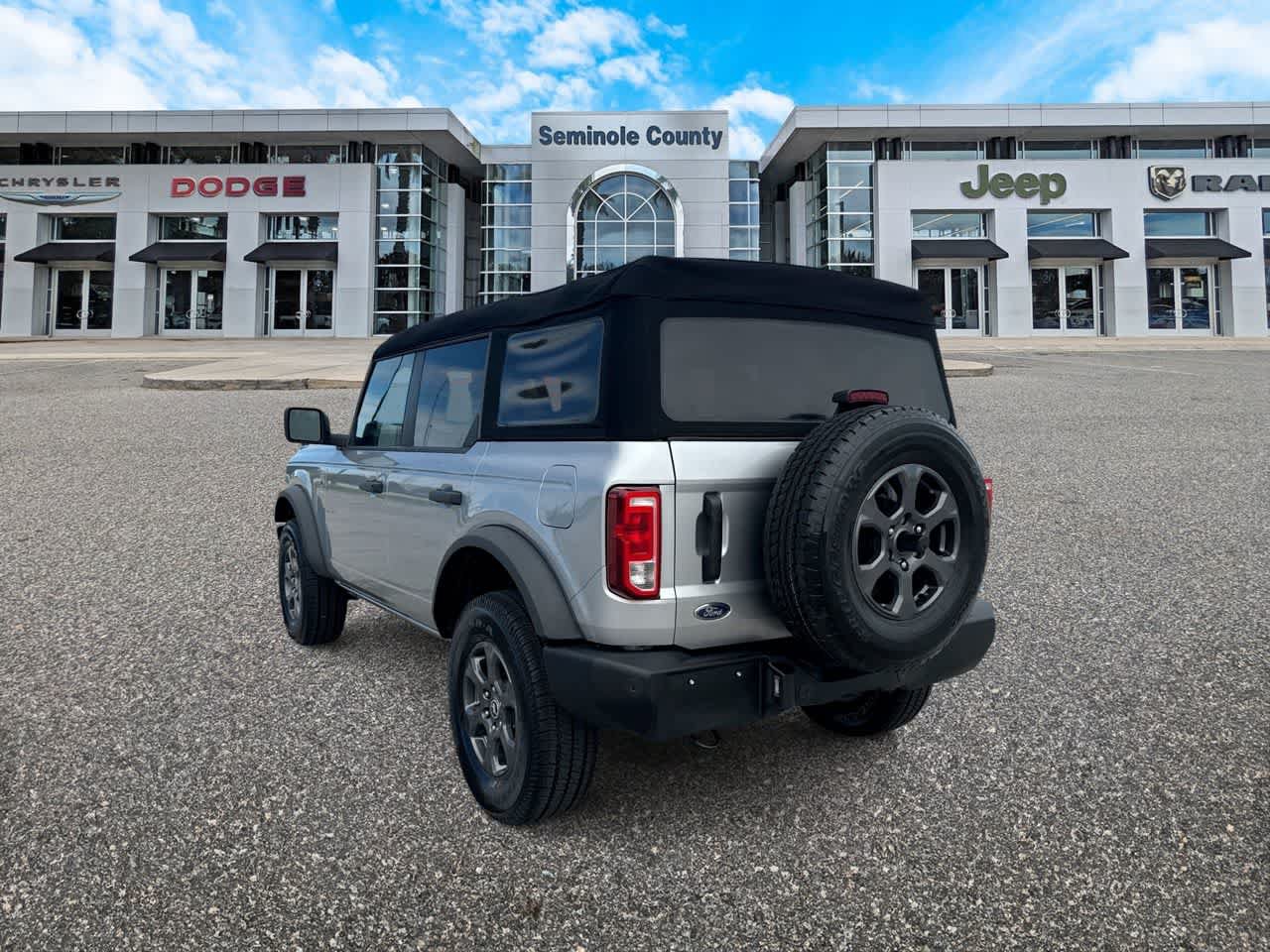 Used 2023 Ford Bronco Big Bend AWD/4WD image 6