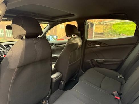 Used 2018 Honda Civic EX image 28