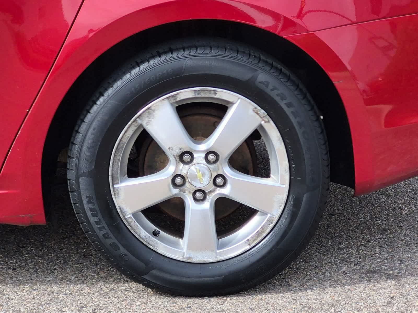 Used 2012 Chevrolet Cruze LT FWD image 14