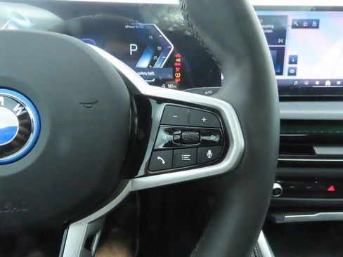 Used 2025 BMW i4 eDrive40 w/ M Sport Package image 12