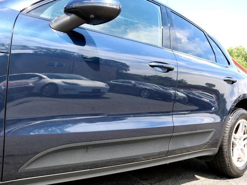 Used 2017 Porsche Macan S image 8