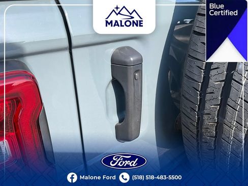 Used 2024 Jeep Wrangler Unlimited Sahara AWD/4WD image 24
