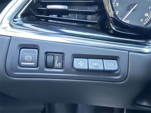 Certified 2023 Cadillac XT6 Premium Luxury w/ Technology Package image 74