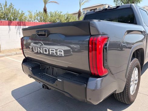 Used 2022 Toyota Tundra SR5 w/ Convenience Package RWD image 4