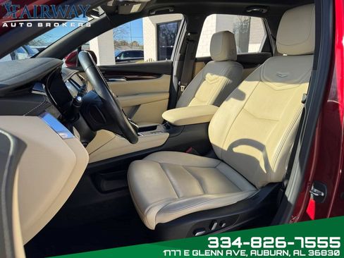 Used 2018 Cadillac XT5 Luxury image 10