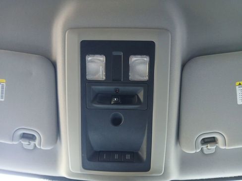 Used 2017 RAM 1500 Lone Star RWD image 7