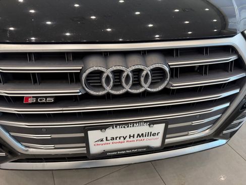 Used 2018 Audi SQ5 Premium Plus w/ Warm Weather Package AWD/4WD image 23