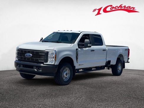 New 2026 Ford F350 XL w/ XL Off-Road Package AWD/4WD image 3