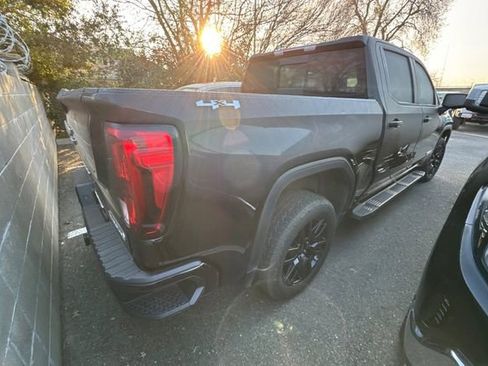 Used 2024 GMC Sierra 1500 Elevation w/ Elevation Premium Package image 3