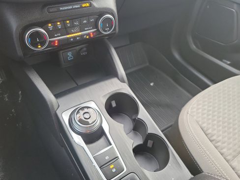 Certified 2022 Ford Escape SE w/ Convenience Package image 32