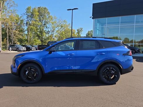 New 2026 Kia Sportage X-Line w/ X-Line Technology Package AWD/4WD image 2