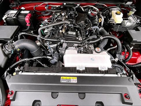 Used 2025 Toyota Tacoma TRD Off-Road image 28