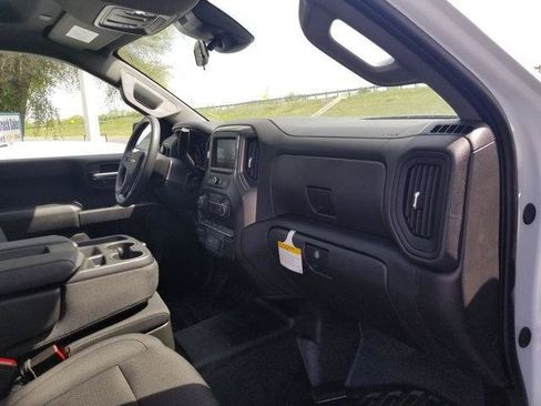 New 2026 Chevrolet Silverado 1500 W/T w/ WT Value Package AWD/4WD image 12