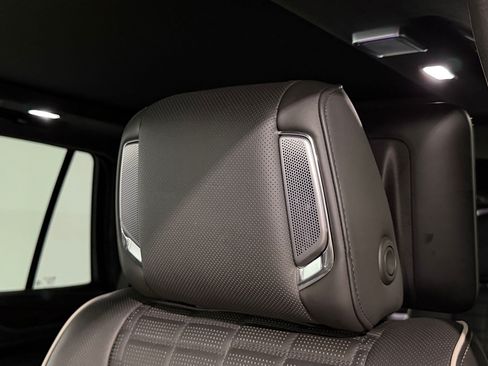 Certified 2023 Cadillac Escalade Sport Platinum w/ LPO, ONYX Package AWD/4WD image 27