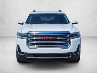 Used 2023 GMC Acadia SLT FWD video 2