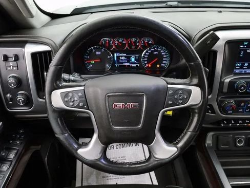 Used 2019 GMC Sierra 2500 SLT w/ Driver Alert Package AWD/4WD image 23