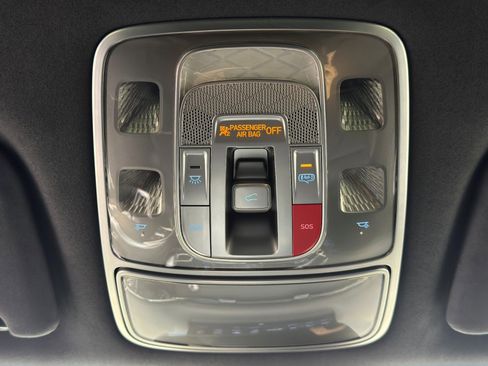 Used 2025 Genesis GV70 3.5T Sport w/ Sport Advanced Package image 39