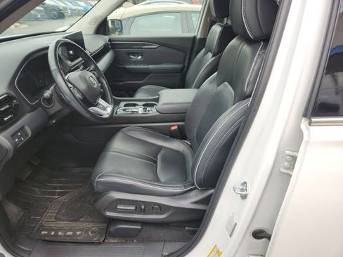Used 2023 Honda Pilot Elite image 8